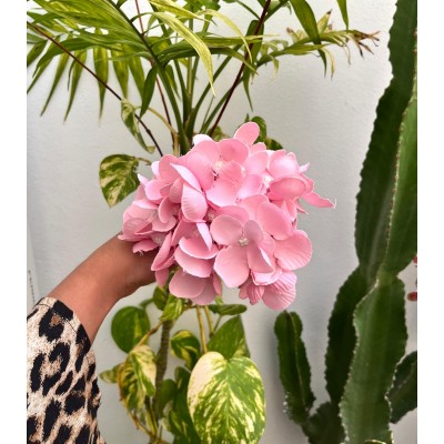 RAMILLETE HORTENSIAS ROSA BEBE