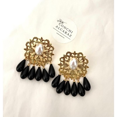 PENDIENTES SALAZAR NEGRO