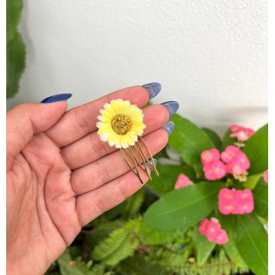 PEINA MARGARITA AMARILLA