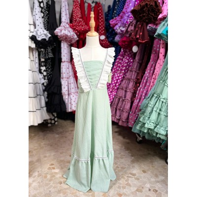 BATA RAICES MANZANA NIÑA