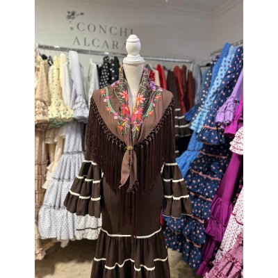 TRAJE PUNTO SOLEDAD MARRON...