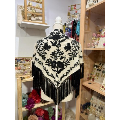 MANTONCILLO LUCENA BEIGE Y...